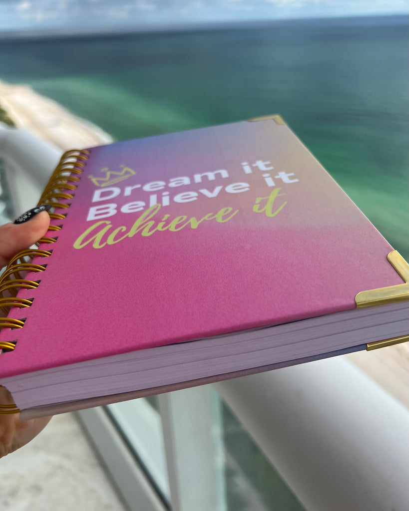 FitQueen Guided Journal & Tracker